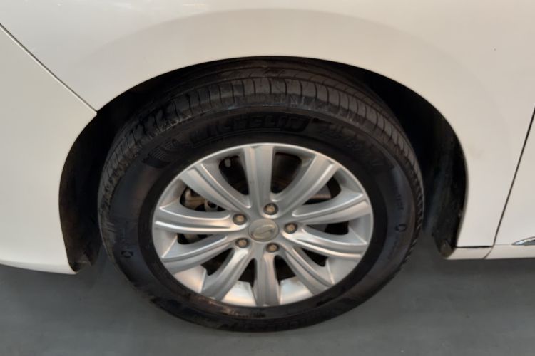 Used GAC Trumpchi M8 2018 320T Luxury Edition Exterior 6
