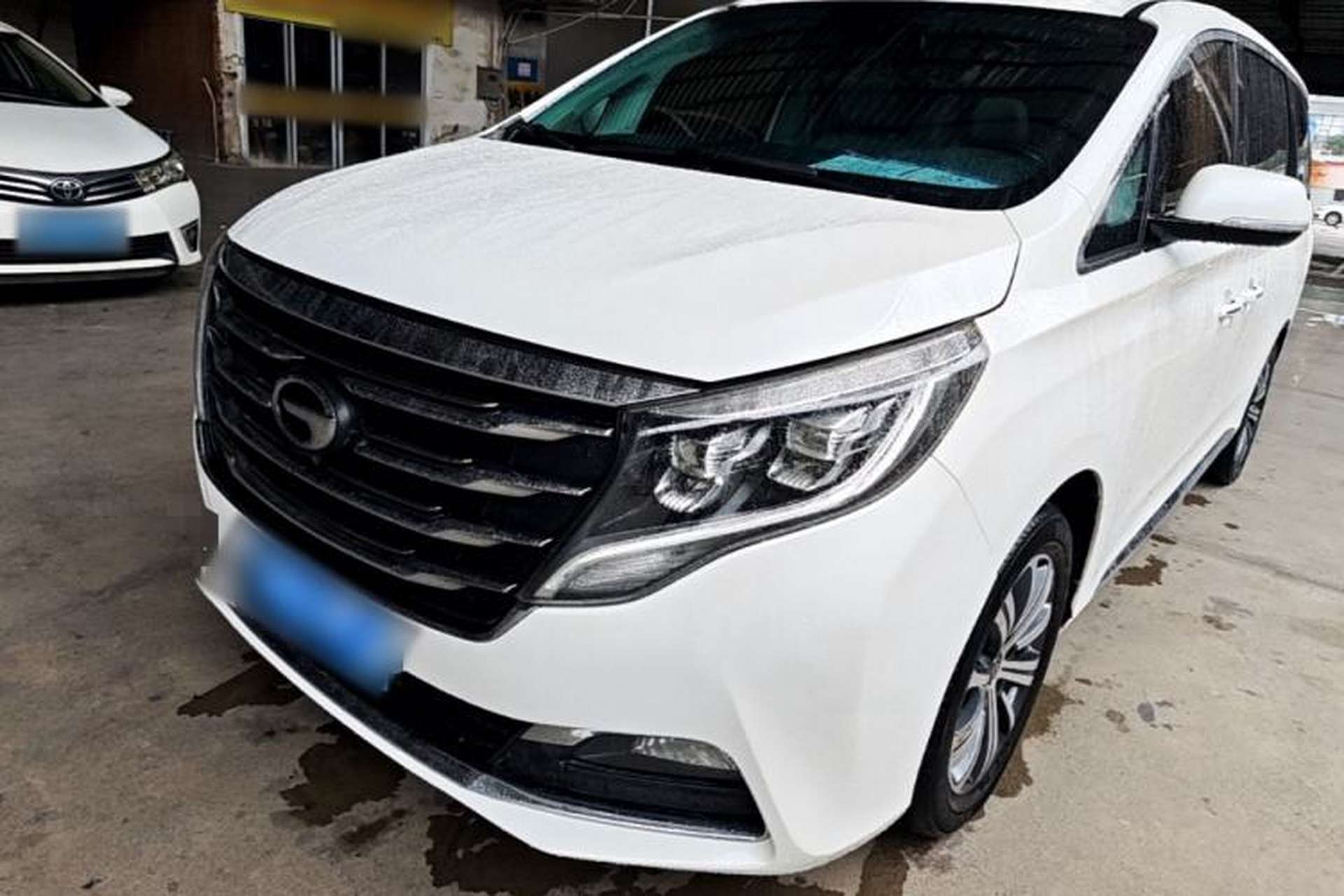 Used GAC Trumpchi M8 2018 320T Luxury Edition Front Left 45 Deg