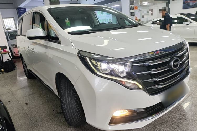Used GAC Trumpchi M8 2018 320T Luxury Edition Front Right 45 Deg