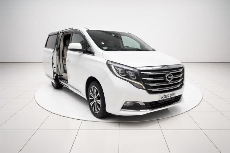 Used GAC Trumpchi M8 2018 320T Luxury Edition Front Right 45 Deg