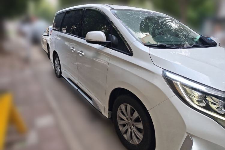 Used GAC Trumpchi M8 2018 320T Luxury Edition Front Right 45 Deg