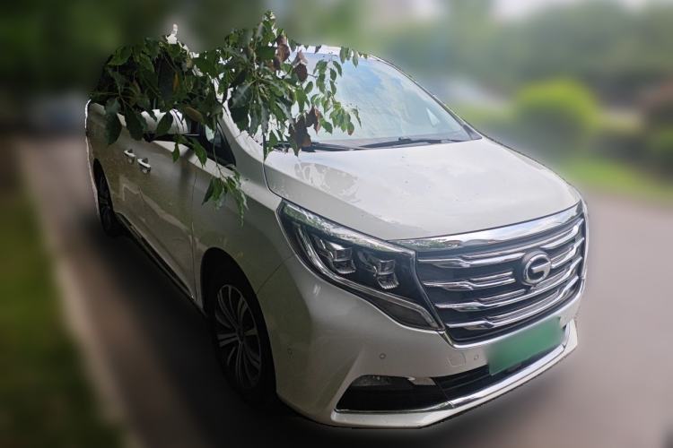 Used GAC Trumpchi M8 2018 320T Flagship Edition Front Right 45 Deg