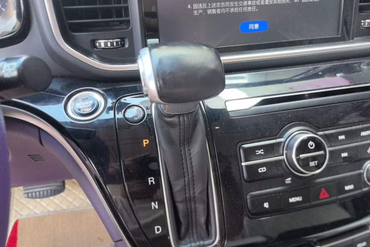 Used GAC Trumpchi M8 2018 320T Luxury Edition Gear Lever