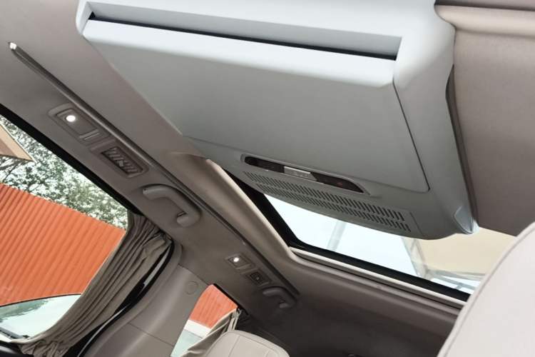Used GAC Trumpchi M8 2018 320T Flagship Edition Headliner