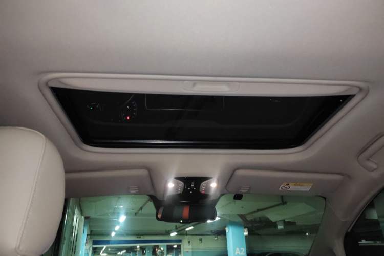 Used GAC Trumpchi M8 2018 320T Luxury Edition Headliner