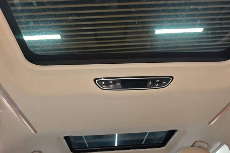 Used GAC Trumpchi M8 2018 320T Luxury Edition Headliner