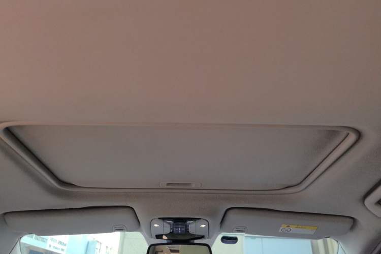 Used GAC Trumpchi M8 2018 320T Luxury Edition Headliner