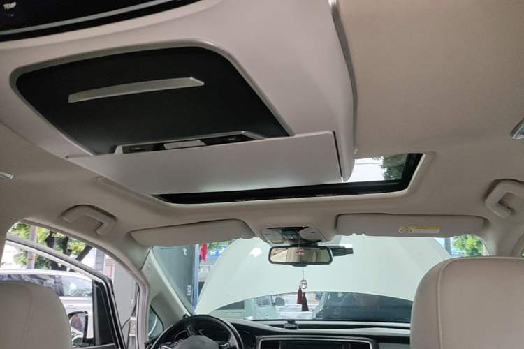 Used GAC Trumpchi M8 2018 320T Luxury Edition Headliner