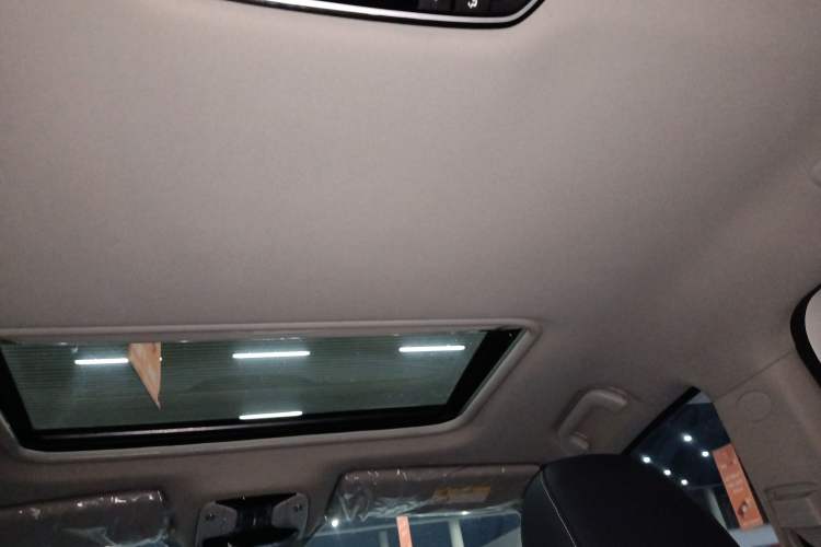 Used GAC Trumpchi M8 2018 320T Luxury Edition Headliner