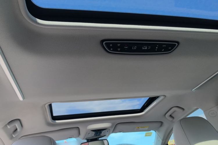 Used GAC Trumpchi M8 2018 320T Luxury Edition Headliner