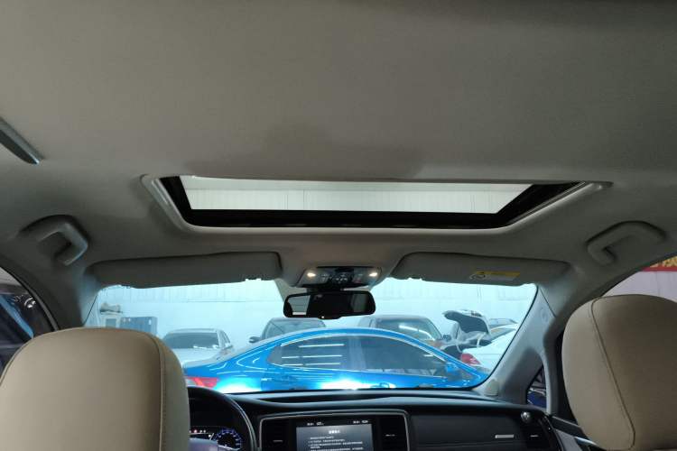 Used GAC Trumpchi M8 2018 320T Luxury Edition Headliner