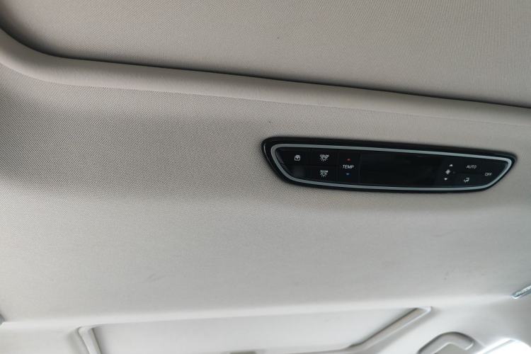 Used GAC Trumpchi M8 2018 320T Luxury Edition Headliner