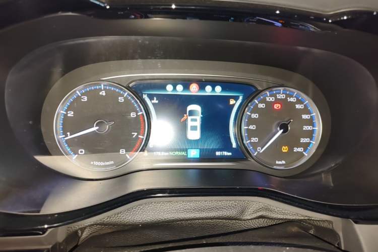 Used GAC Trumpchi M8 2018 320T Luxury Edition Instrument Cluster