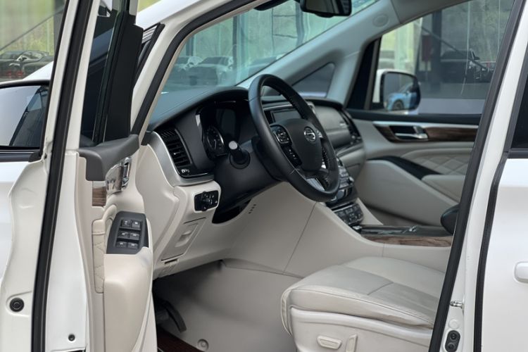 Used GAC Trumpchi M8 2018 320T Luxury Edition Interior 1