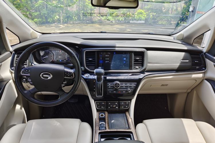 Used GAC Trumpchi M8 2018 320T Flagship Edition Interior 1