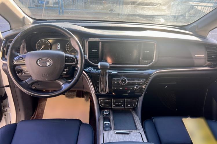 Used GAC Trumpchi M8 2018 320T Luxury Edition Interior 1
