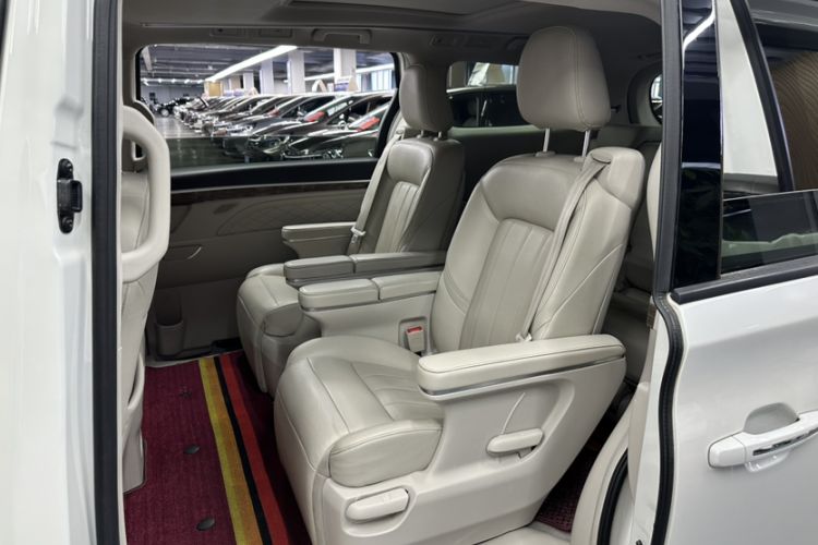 Used GAC Trumpchi M8 2018 320T Luxury Edition Interior 1