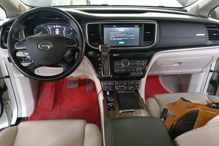 Used GAC Trumpchi M8 2018 320T Luxury Edition Interior 2