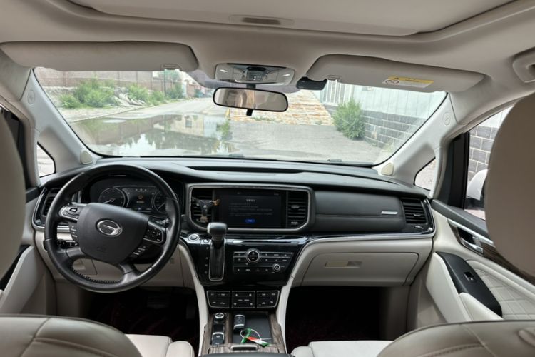 Used GAC Trumpchi M8 2018 320T Luxury Edition Interior 2
