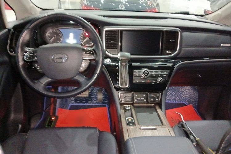 Used GAC Trumpchi M8 2018 320T Luxury Edition Interior 2