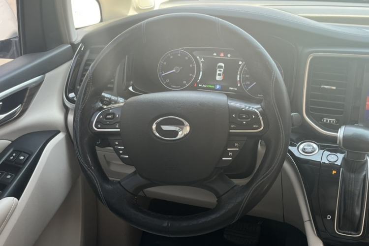 Used GAC Trumpchi M8 2018 320T Luxury Edition Interior 2