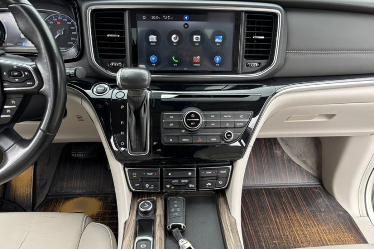 Used GAC Trumpchi M8 2018 320T Luxury Edition Interior 3