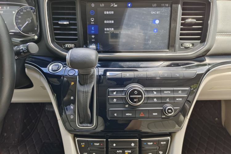 Used GAC Trumpchi M8 2018 320T Flagship Edition Interior 3