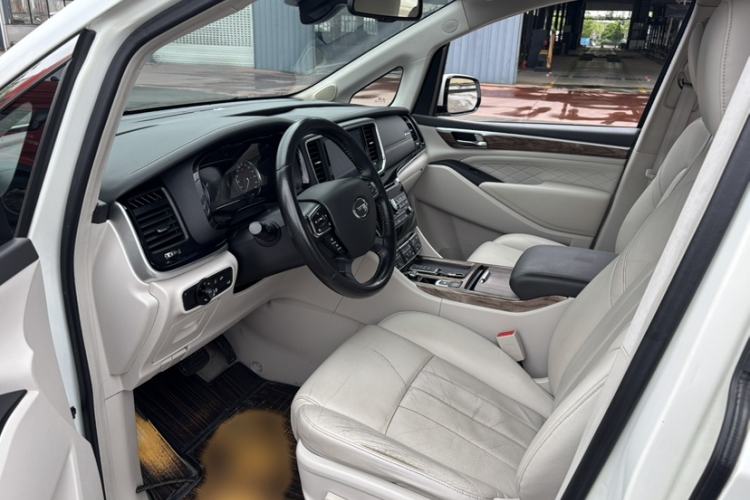 Used GAC Trumpchi M8 2018 320T Luxury Edition Interior 4