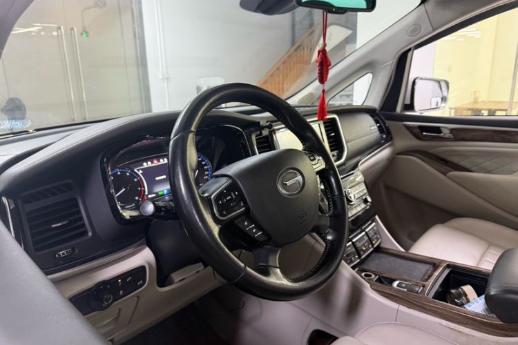 Used GAC Trumpchi M8 2018 320T Luxury Edition Interior 5