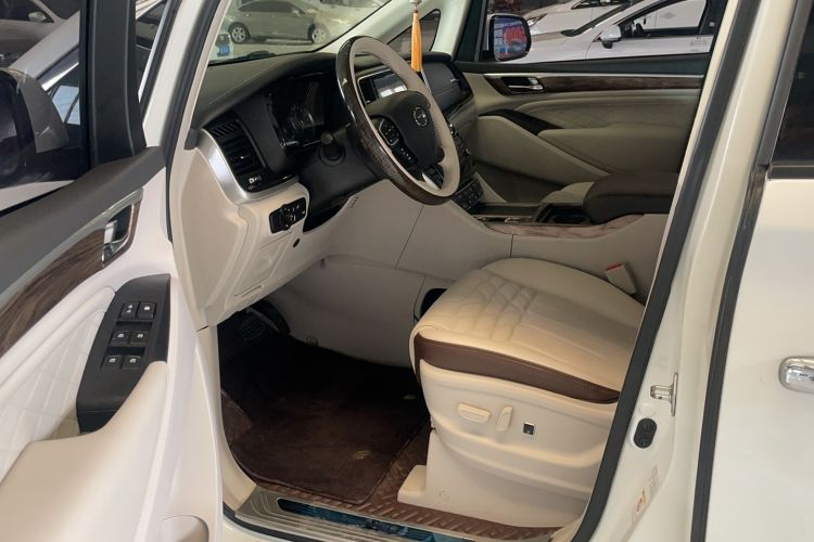 Used GAC Trumpchi M8 2018 320T Luxury Edition Interior 6