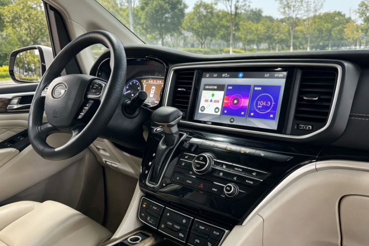 Used GAC Trumpchi M8 2018 320T Flagship Edition Interior 7