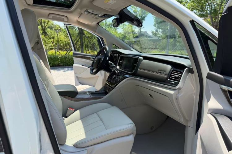 Used GAC Trumpchi M8 2018 320T Luxury Edition Interior 7
