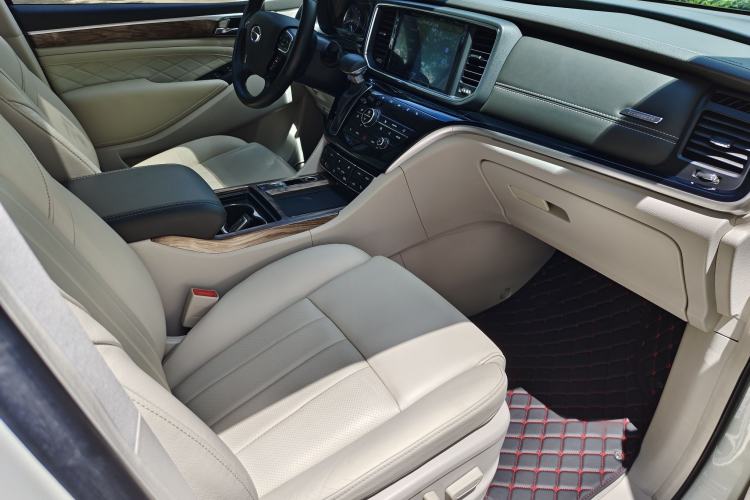 Used GAC Trumpchi M8 2018 320T Flagship Edition Interior 9