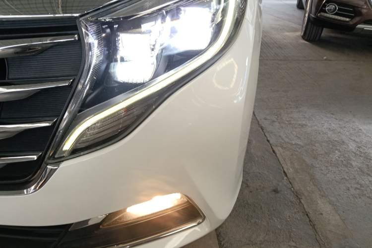 Used GAC Trumpchi M8 2018 320T Luxury Edition Left Front Headlight