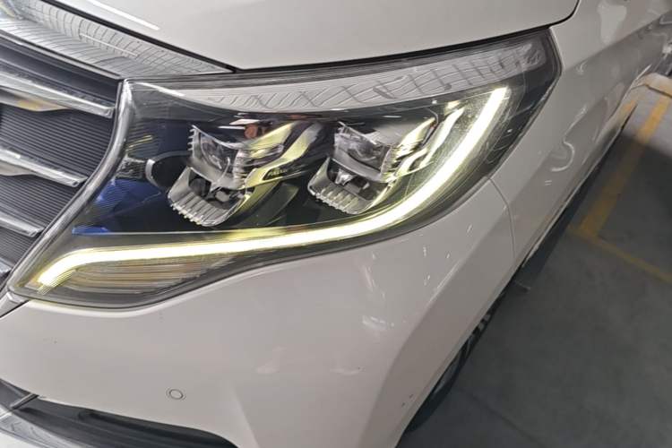 Used GAC Trumpchi M8 2018 320T Flagship Edition Left Front Headlight