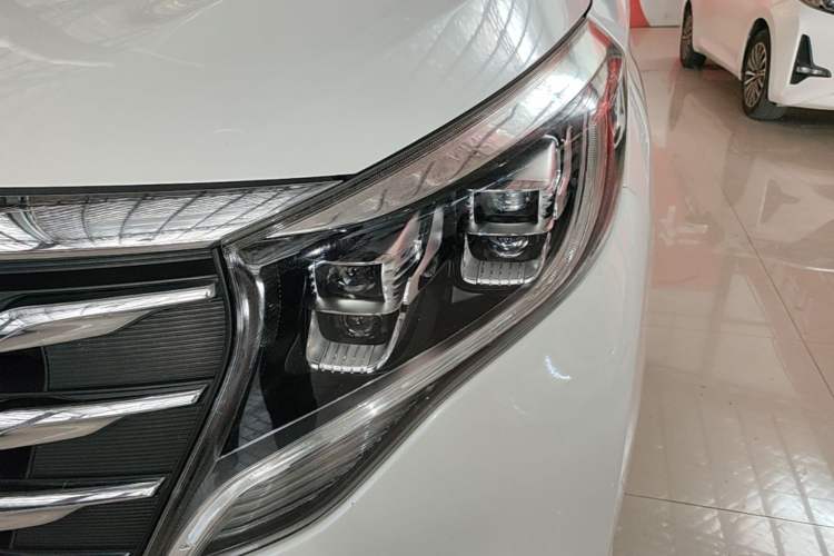 Used GAC Trumpchi M8 2018 320T Luxury Edition Left Front Headlight