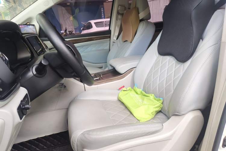 Used GAC Trumpchi M8 2018 320T Luxury Edition Left Front Seat