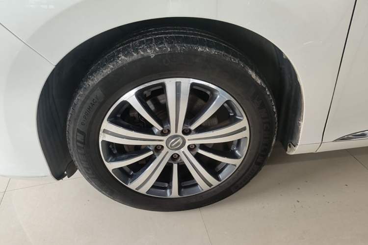 Used GAC Trumpchi M8 2018 320T Luxury Edition Left Front Wheel Hub