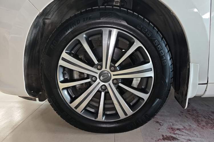 Used GAC Trumpchi M8 2018 320T Luxury Edition Left Front Wheel Hub