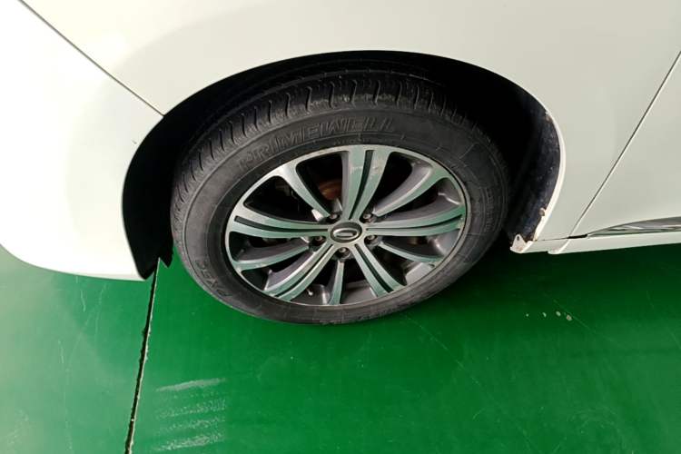 Used GAC Trumpchi M8 2018 320T Luxury Edition Left Front Wheel Hub
