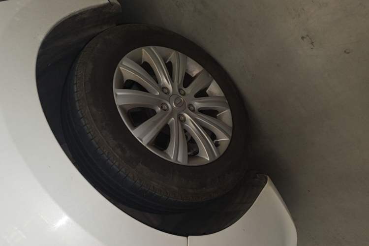 Used GAC Trumpchi M8 2018 320T Luxury Edition Left Front Wheel Hub