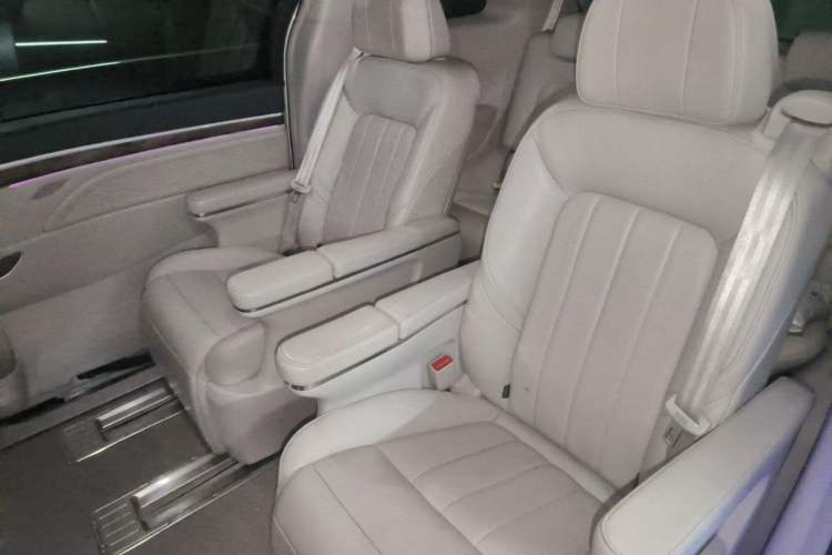 Used GAC Trumpchi M8 2018 320T Luxury Edition Left Rear Seat