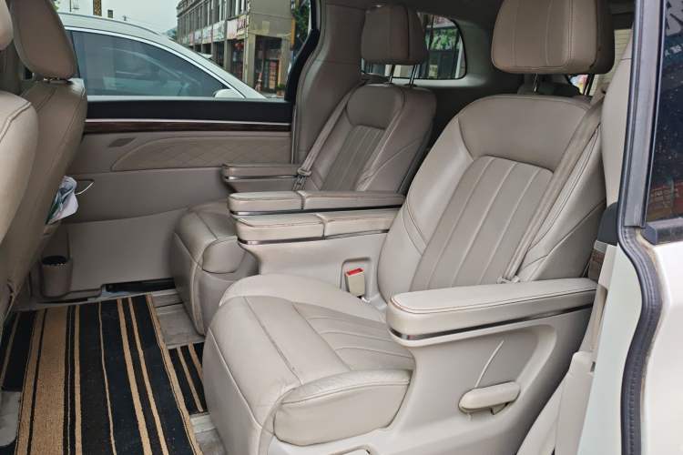Used GAC Trumpchi M8 2018 320T Luxury Edition Left Rear Seat