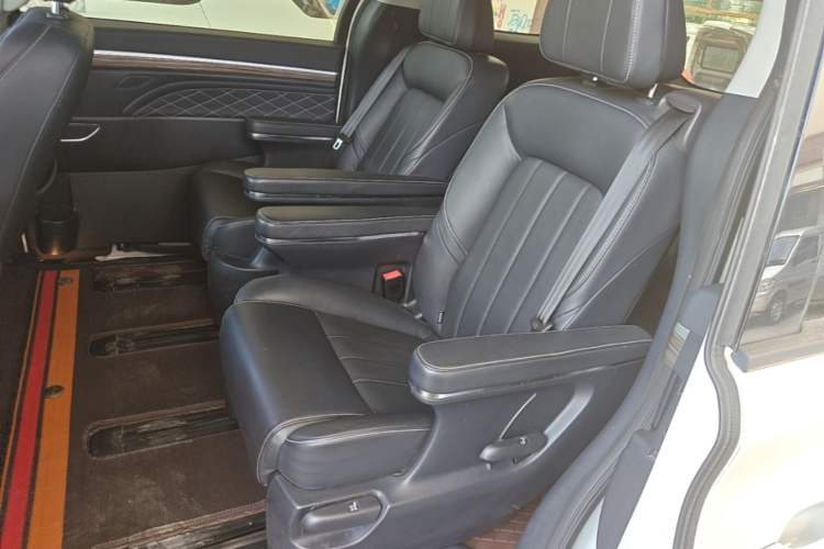 Used GAC Trumpchi M8 2018 320T Luxury Edition Left Rear Seat