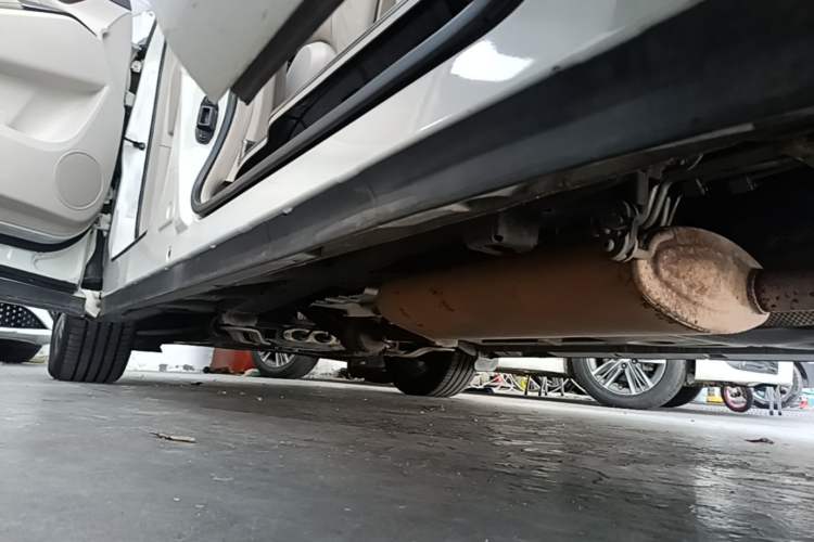 Used GAC Trumpchi M8 2018 320T Luxury Edition Left Side Sill