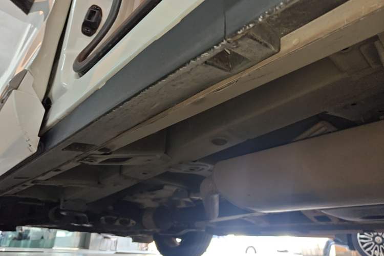 Used GAC Trumpchi M8 2018 320T Luxury Edition Left Side Sill