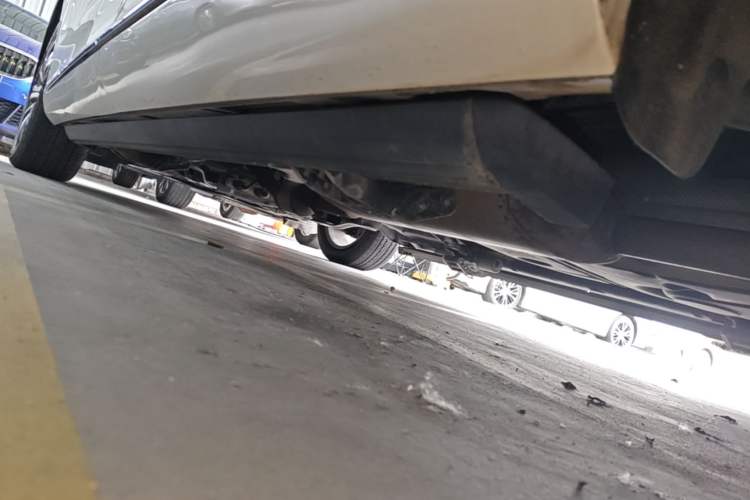 Used GAC Trumpchi M8 2018 320T Flagship Edition Left Side Sill