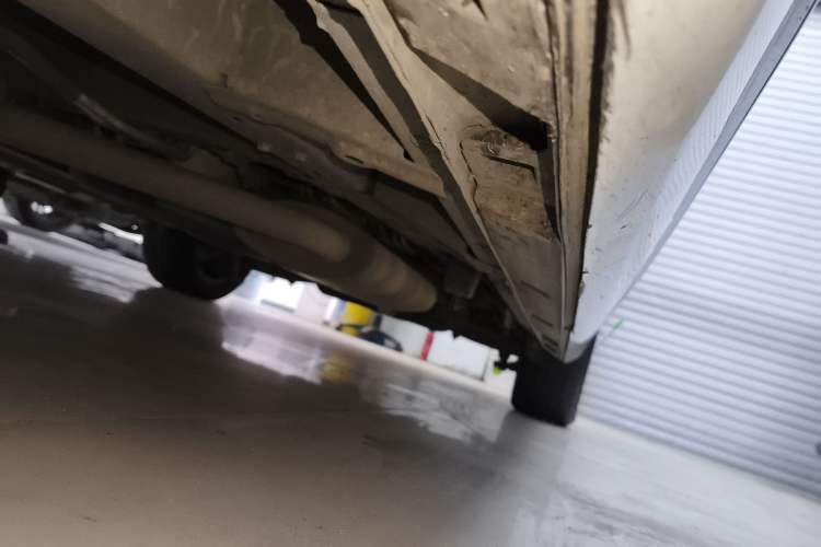 Used GAC Trumpchi M8 2018 320T Luxury Edition Left Side Sill