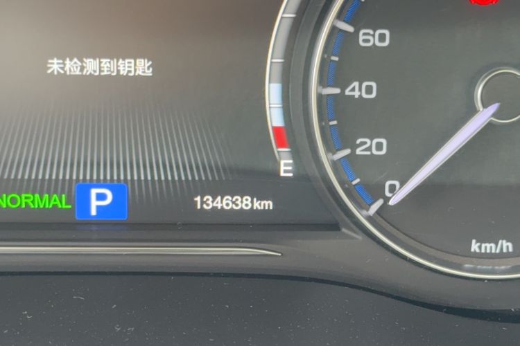 Used GAC Trumpchi M8 2018 320T Flagship Edition Odometer Close Up