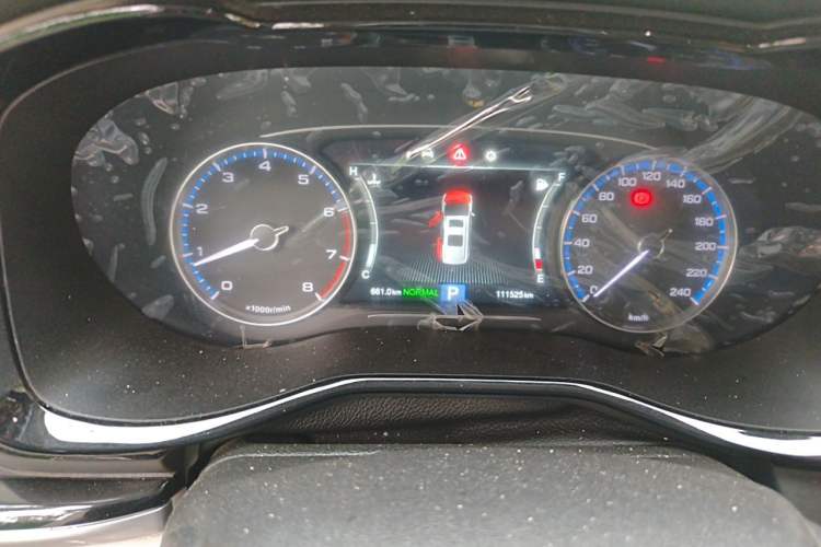 Used GAC Trumpchi M8 2018 320T Luxury Edition Odometer Close Up
